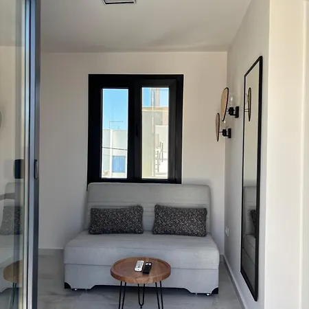 Domuselysia I Naxos City